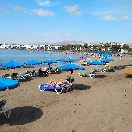 Costa Teguise Beach (adults Only) Alloggio in famiglia *