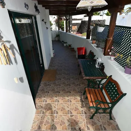 Costa Teguise Beach (adults Only) Habitación en casa particular *